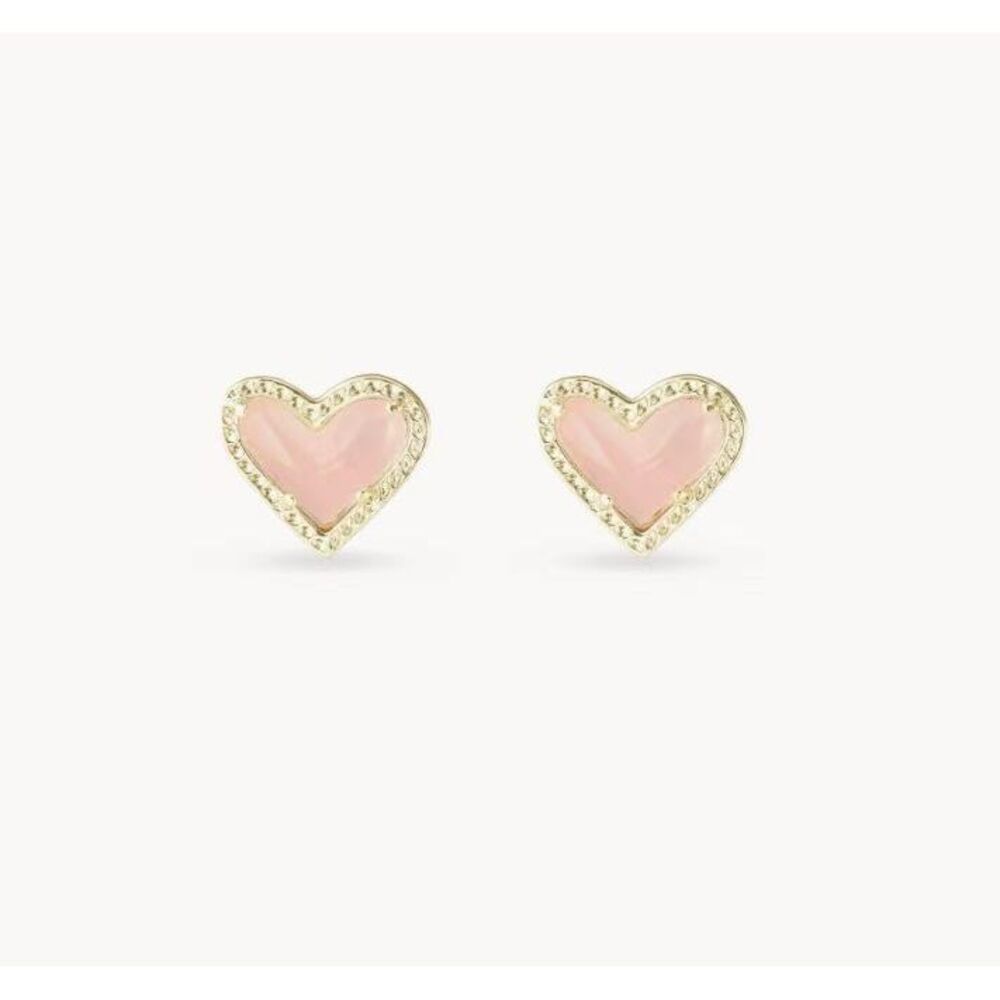 Kendra Scott pink heart earrings